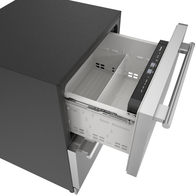 Freedom 24 inch UC Refrigerator Freezer Master 24" Masterpiece® T24UC915DS