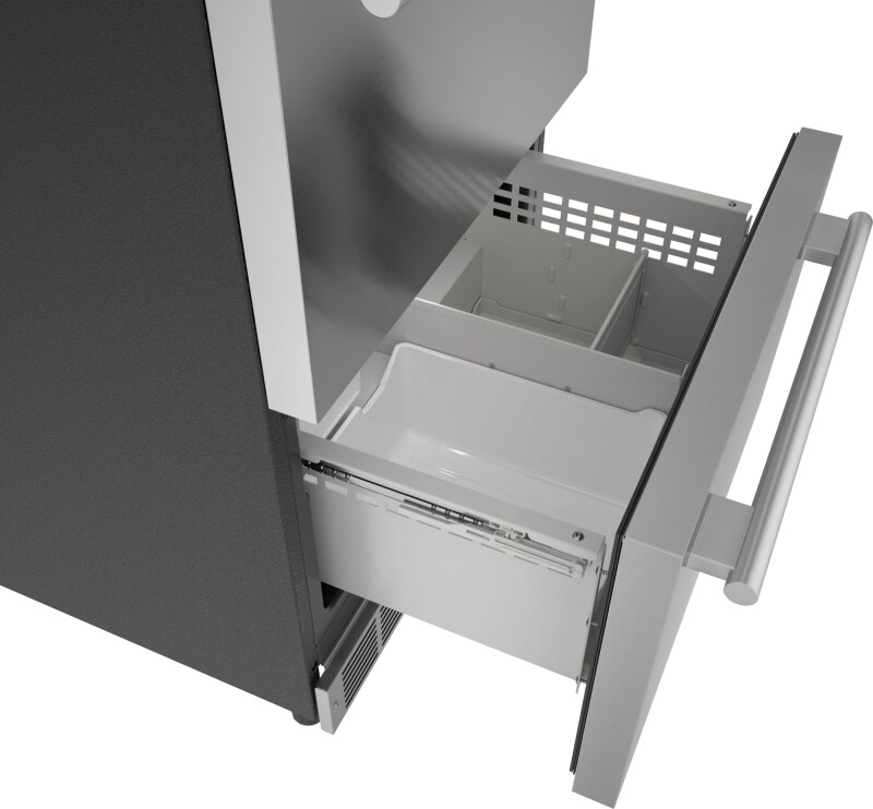 Freedom 24 inch UC Refrigerator Freezer Master 24" Masterpiece® T24UC915DS