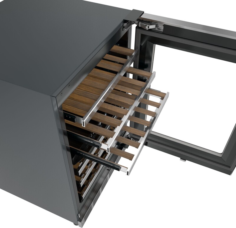 Freedom Under Counter Wine Cooler with Glass Door 24" Masterpiece® Right Hinge T24UW915RS