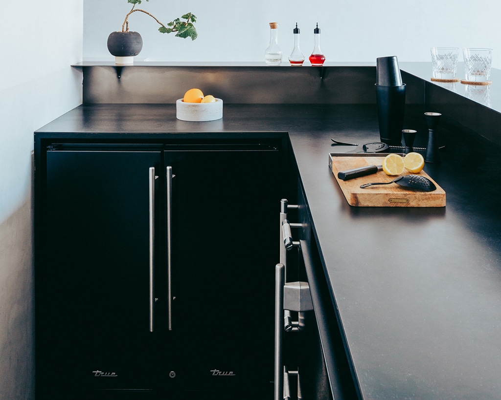 Undercounter Refrigerator, Left Hinged, Ultra Matte Black, Brass Hardware TUR15LOGCDSK085H01