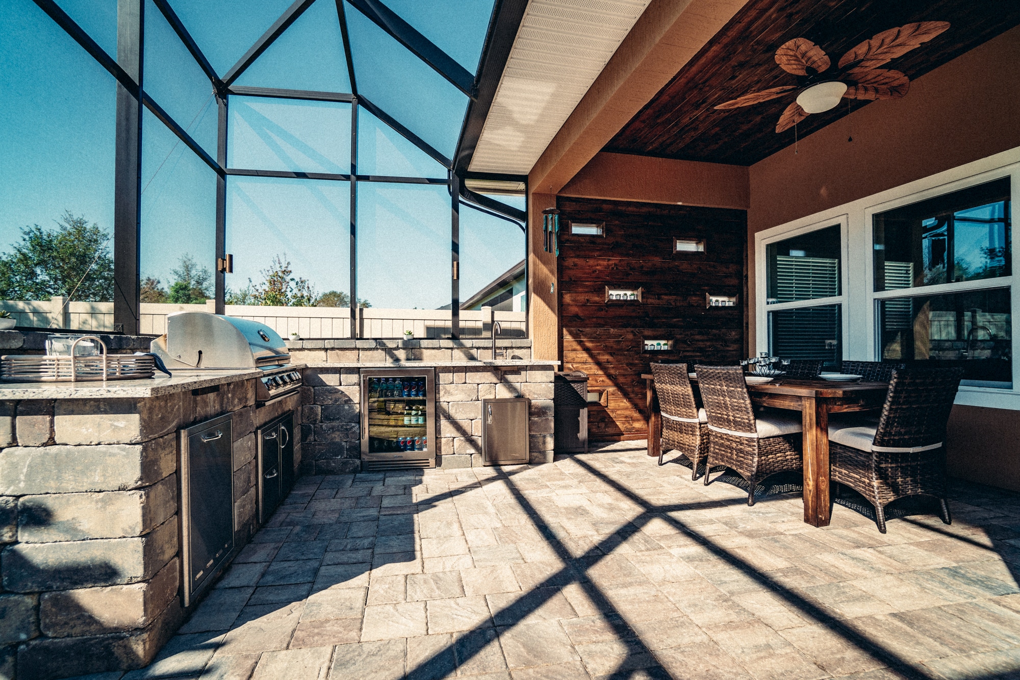 Undercounter Refrigerator, Left Hinged, Emerald, Copper Hardware TUR15LOGCDSK086H03