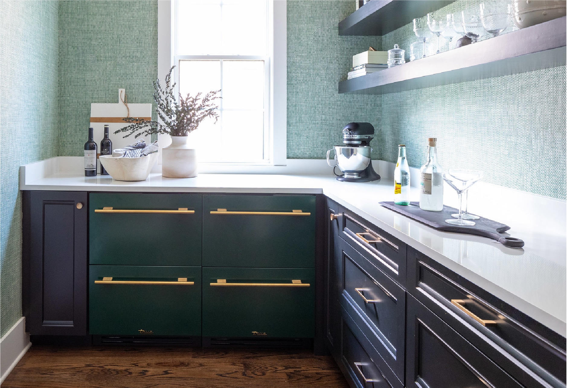 Undercounter Refrigerator, Right Hinged, Emerald, Pewter Hardware TUR15ROGCDSK086H05