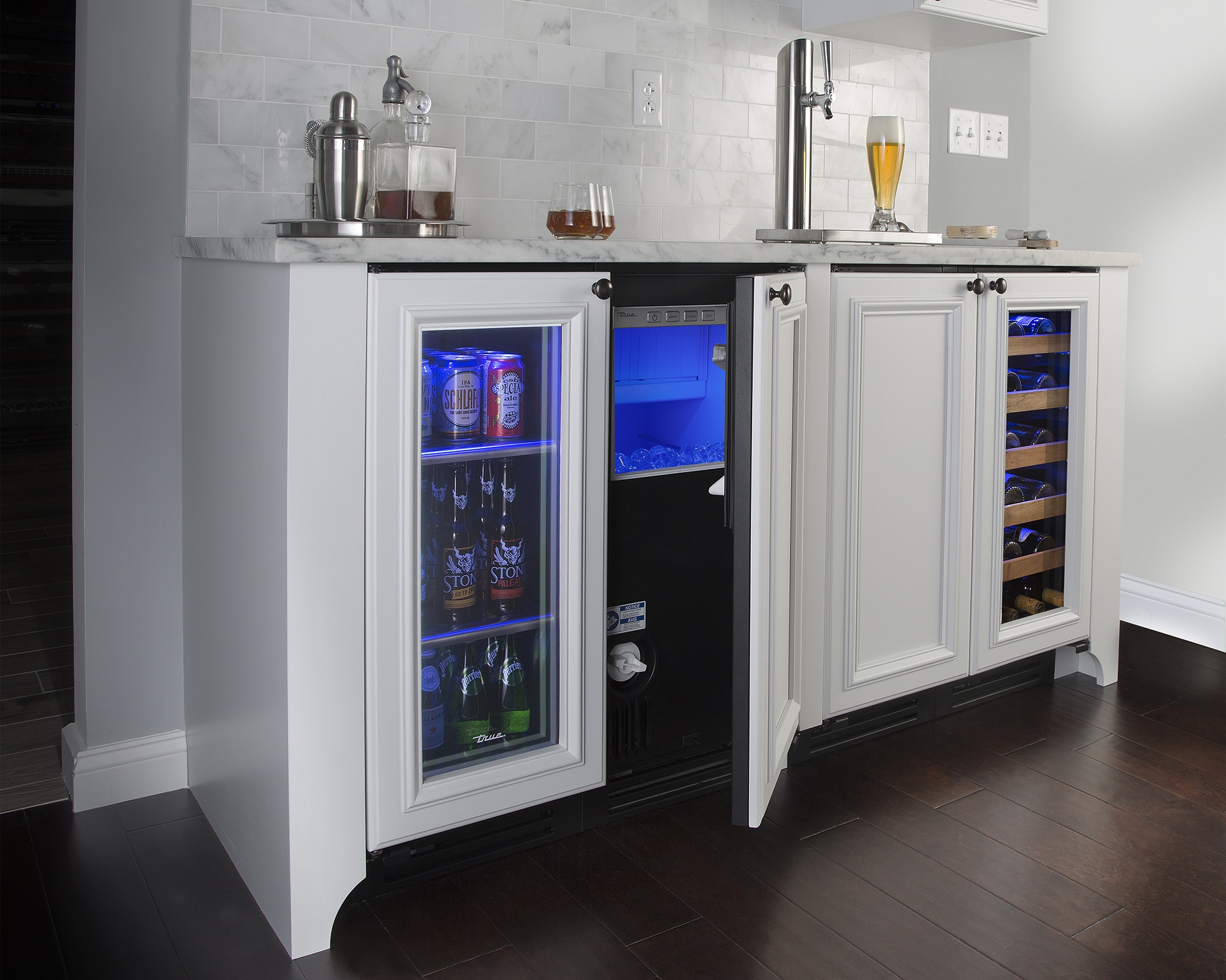 Undercounter Wine Cabinet, Left Hinged, Emerald, Copper Hardware TWC15LOGCDSK086H03