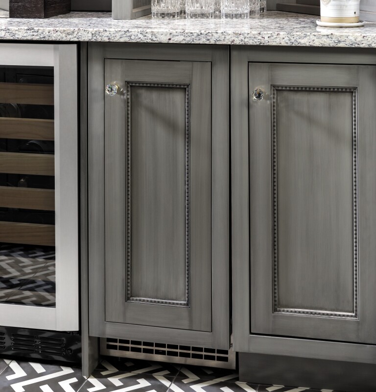 Ice Maker 15-Inch Panel-Ready - Clear Ice UCC15NJII