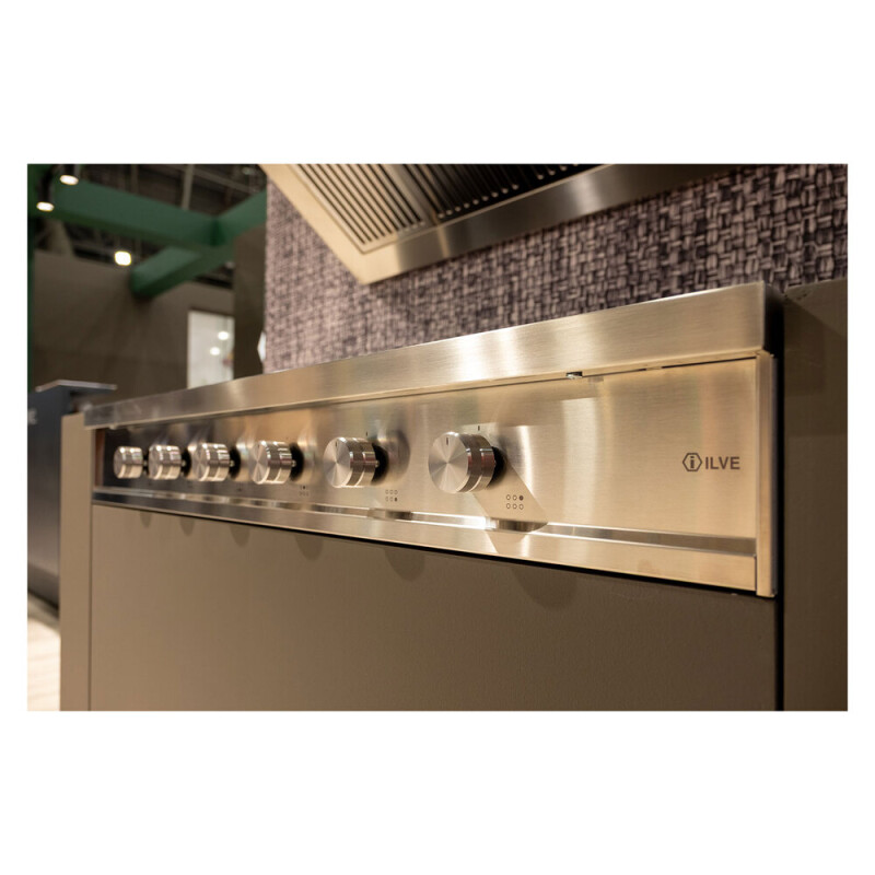 Professional Plus II 36 inch Built-In Induction Rangetop, in UHCPI366SS
