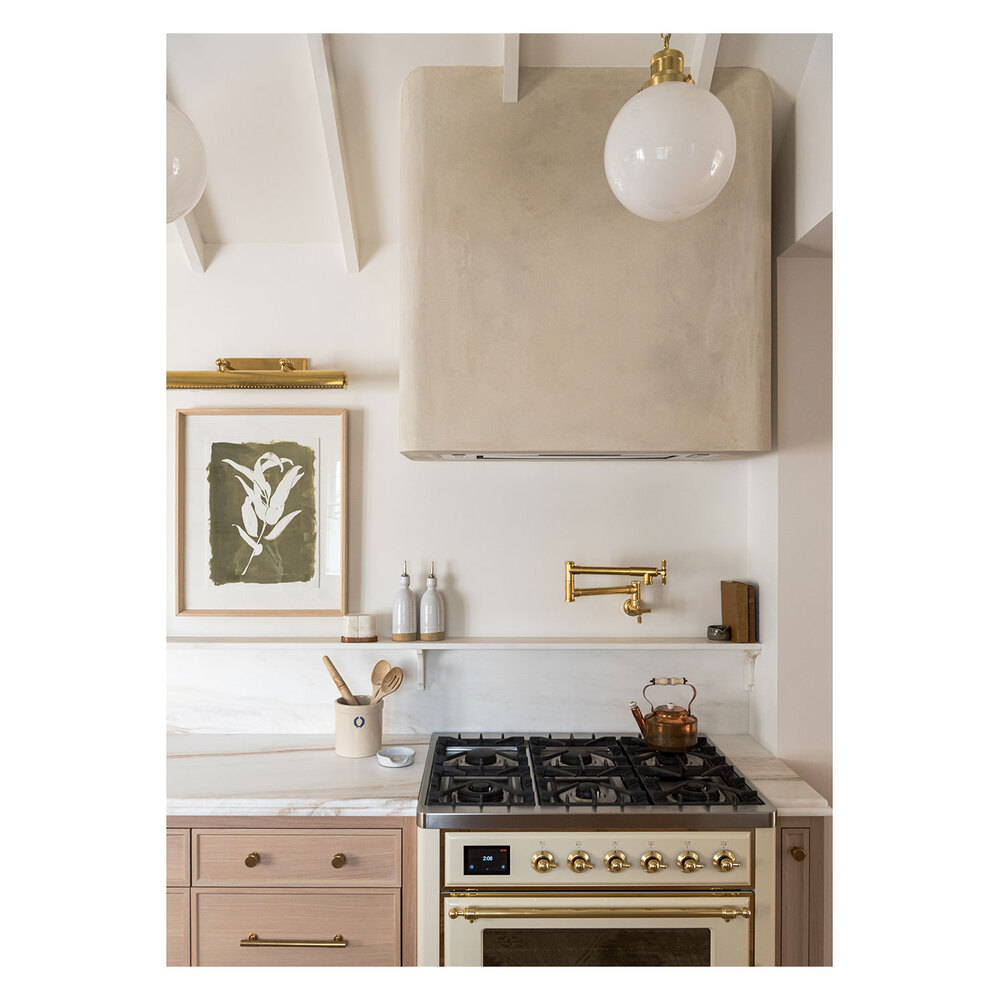 Majestic II Series 36" Dual Fuel Natural Gas Freestanding Range UM09FDNS3AWG