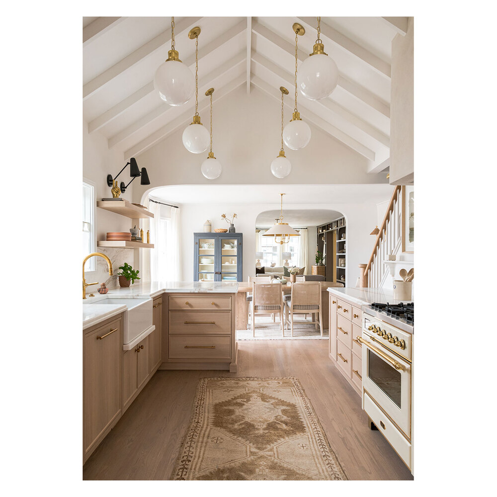 Majestic II Series 36" Dual Fuel Natural Gas Freestanding Range UM09FDNS3AWG