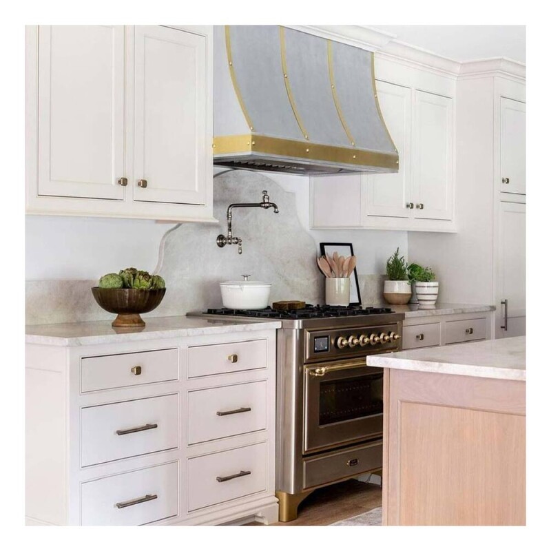 Majestic II Series 36" Dual Fuel Natural Gas Freestanding Range UM09FDNS3SSG