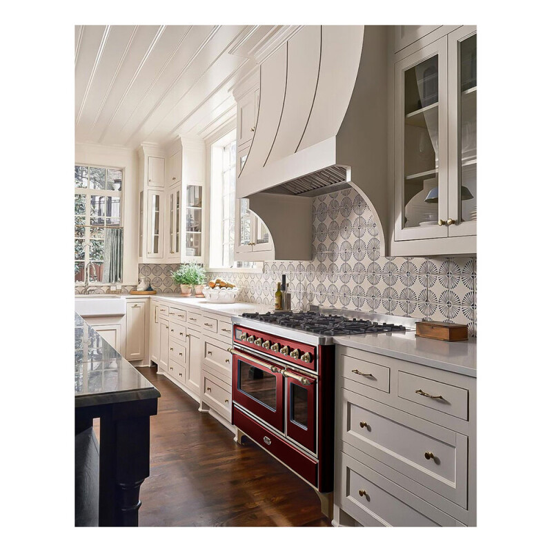 Majestic II Series 48" Dual Fuel Natural Gas Freestanding Range UM12FDNS3BUG