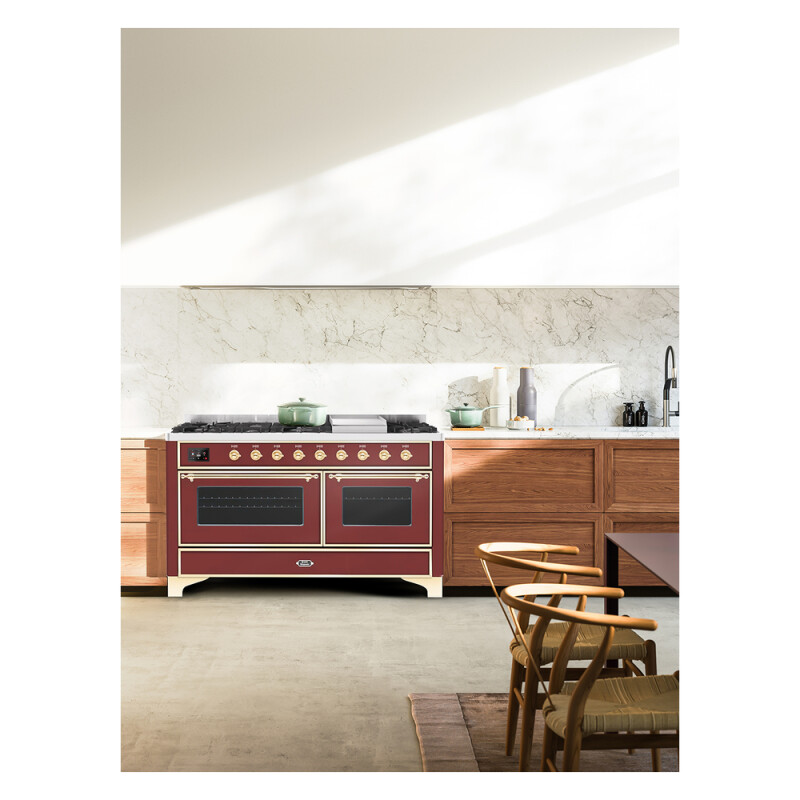 Majestic II Series 60" Dual Fuel Liquid Propane Freestanding Range UM15FDNS3BUGLP