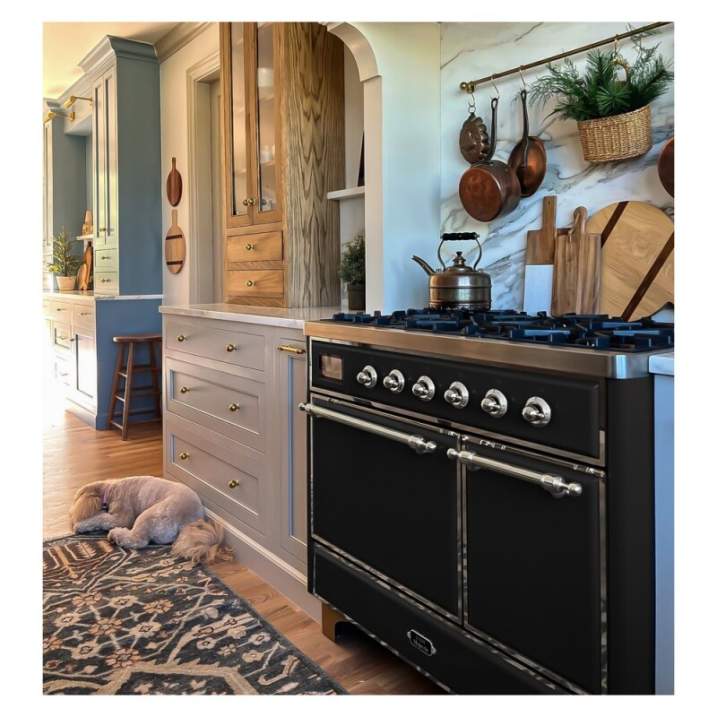 Majestic II Series 40" Dual Fuel Natural Gas Freestanding Range UMD10FDQNS3BKC