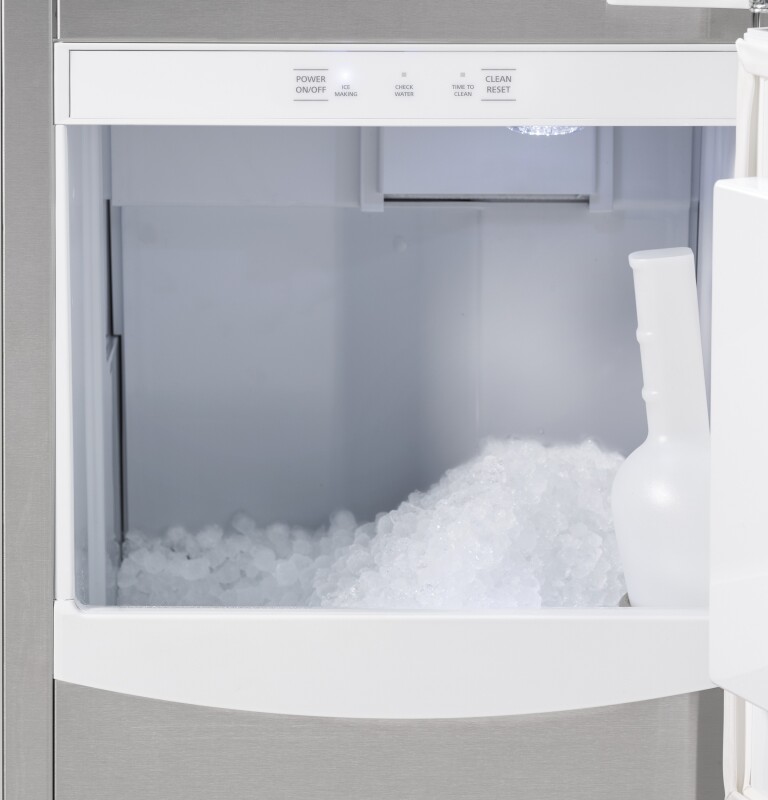 Ice Maker 15-Inch Panel-Ready - Nugget Ice UNC15NJII