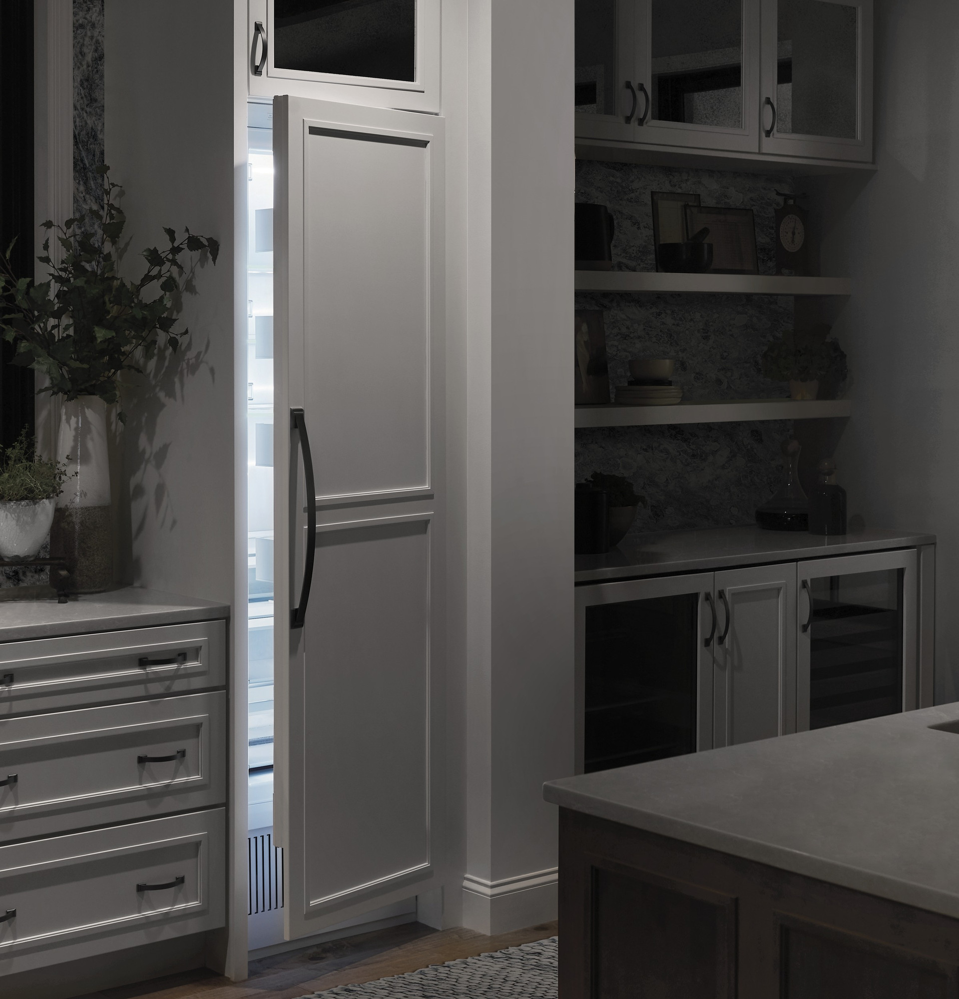 Ice Maker 15-Inch Panel-Ready - Nugget Ice UNC15NJII