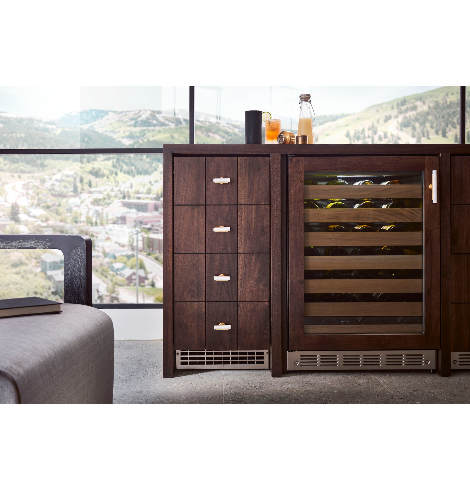 Ice Maker 15-Inch Panel-Ready - Nugget Ice UNC15NJII