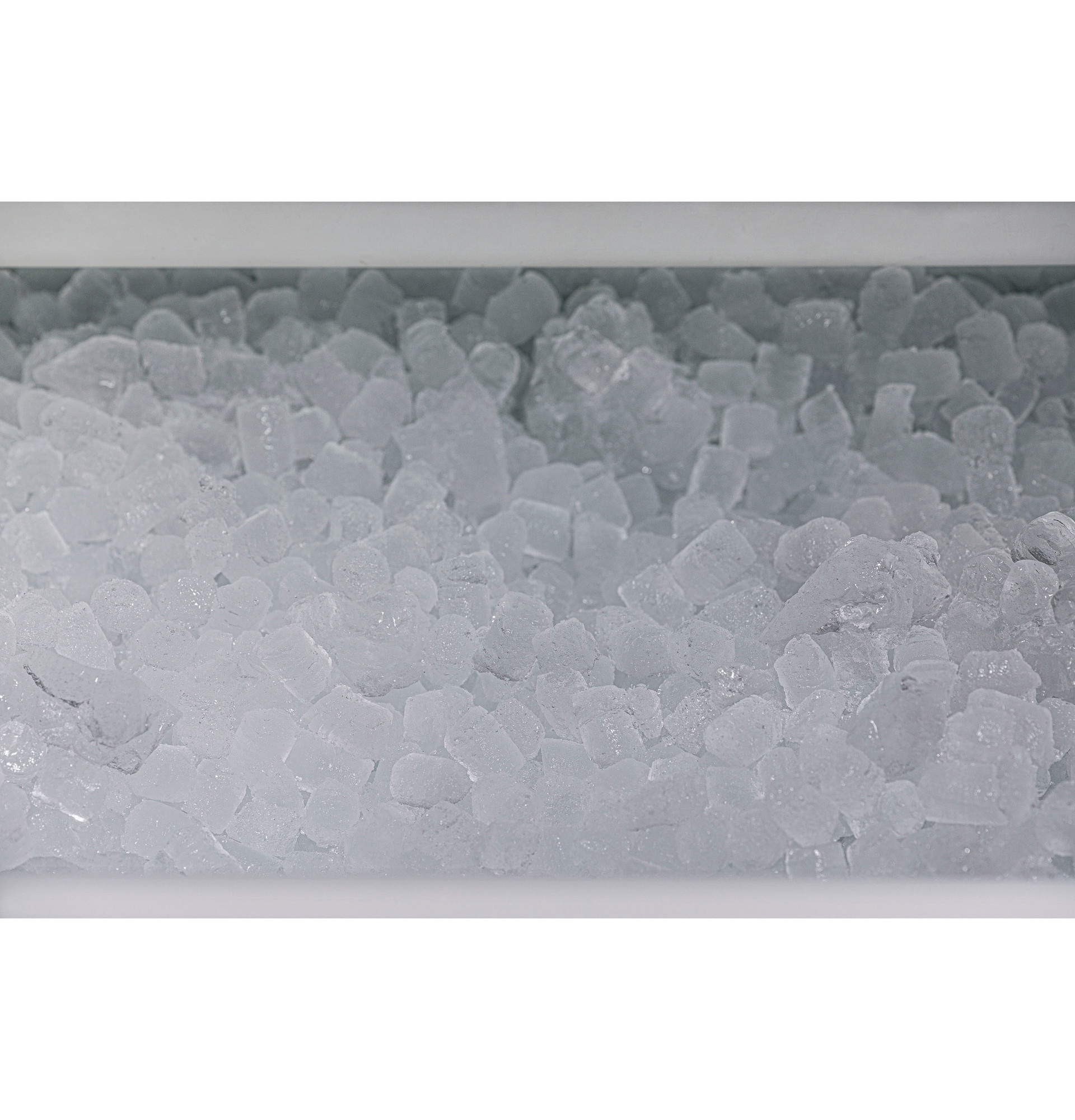 Ice Maker 15-Inch Panel-Ready - Nugget Ice UNC15NPRII