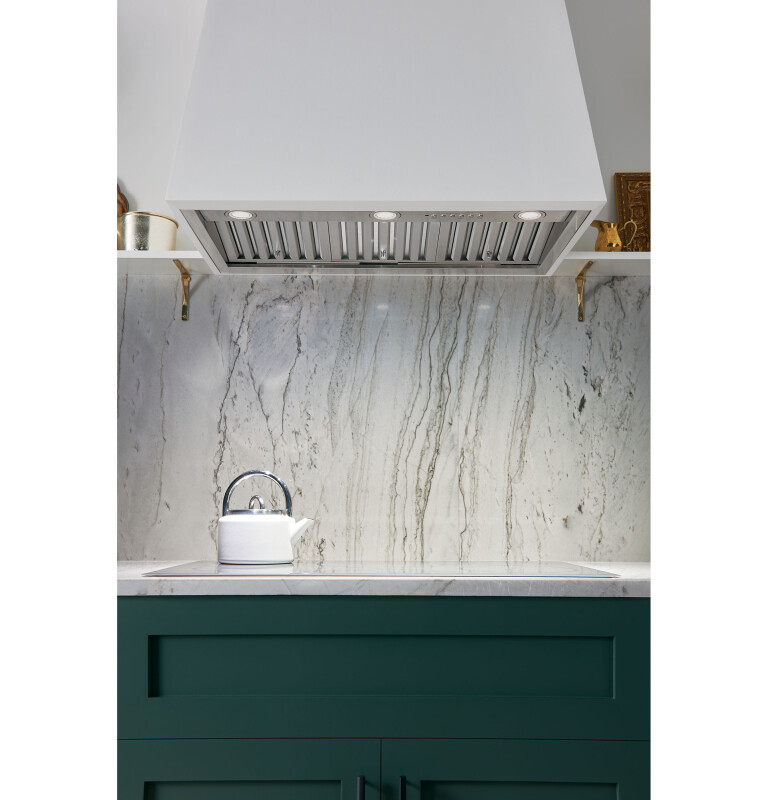 36” Smart Designer Custom Insert w/ Dimmable LED Lighting UVC9360SLSS