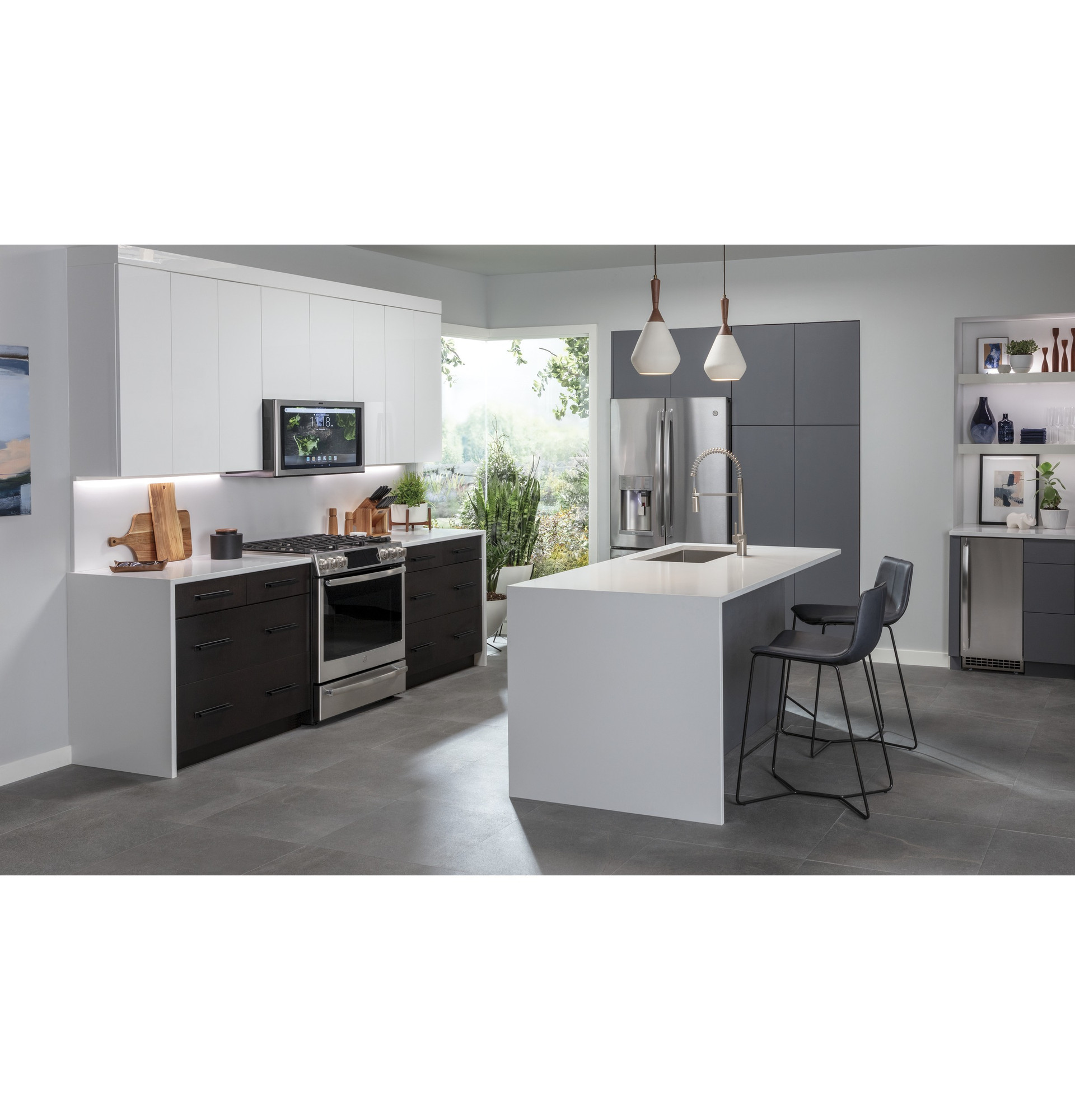 Kitchen Hub UVH13012MSS