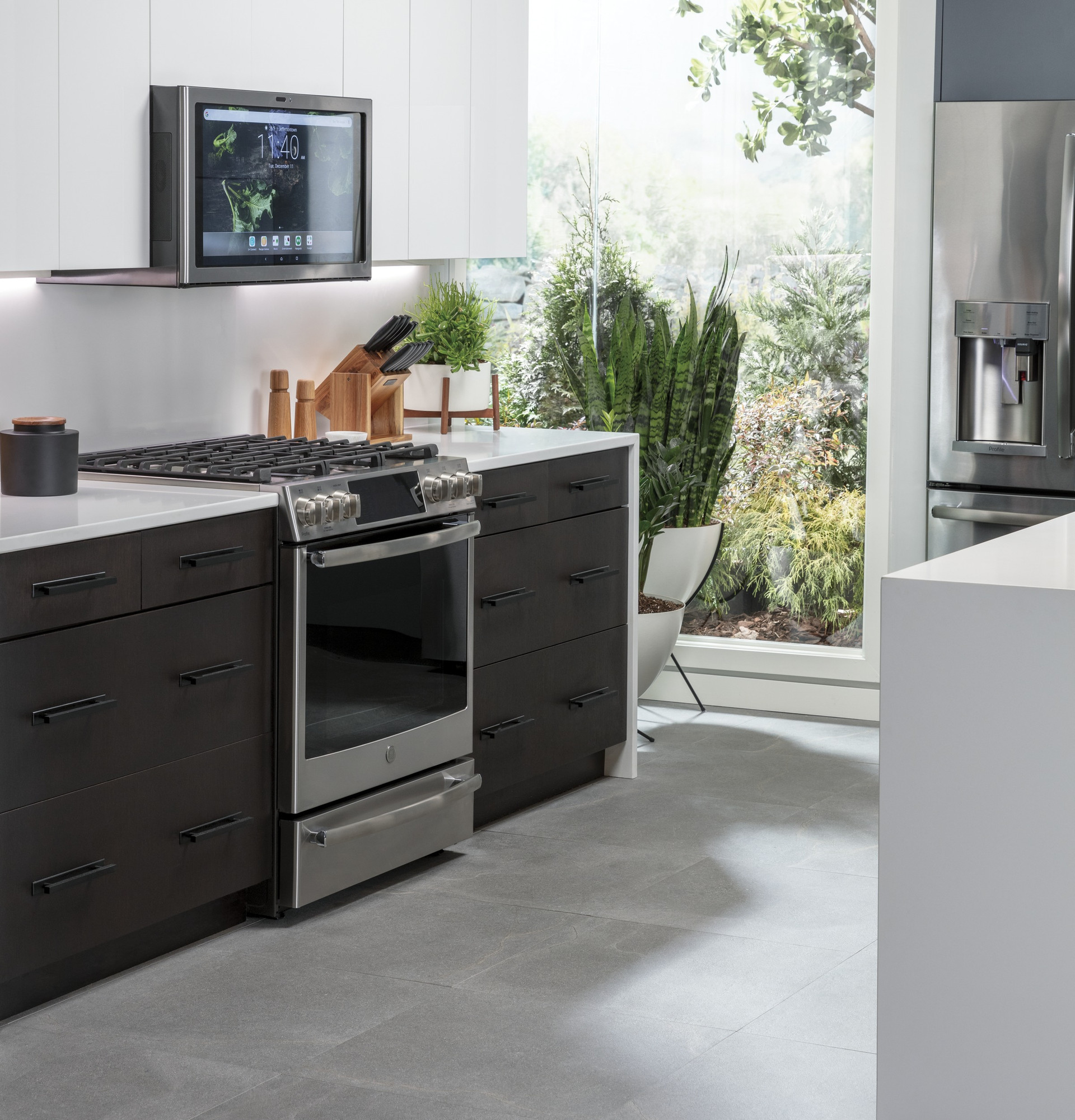 Kitchen Hub UVH13012MSS