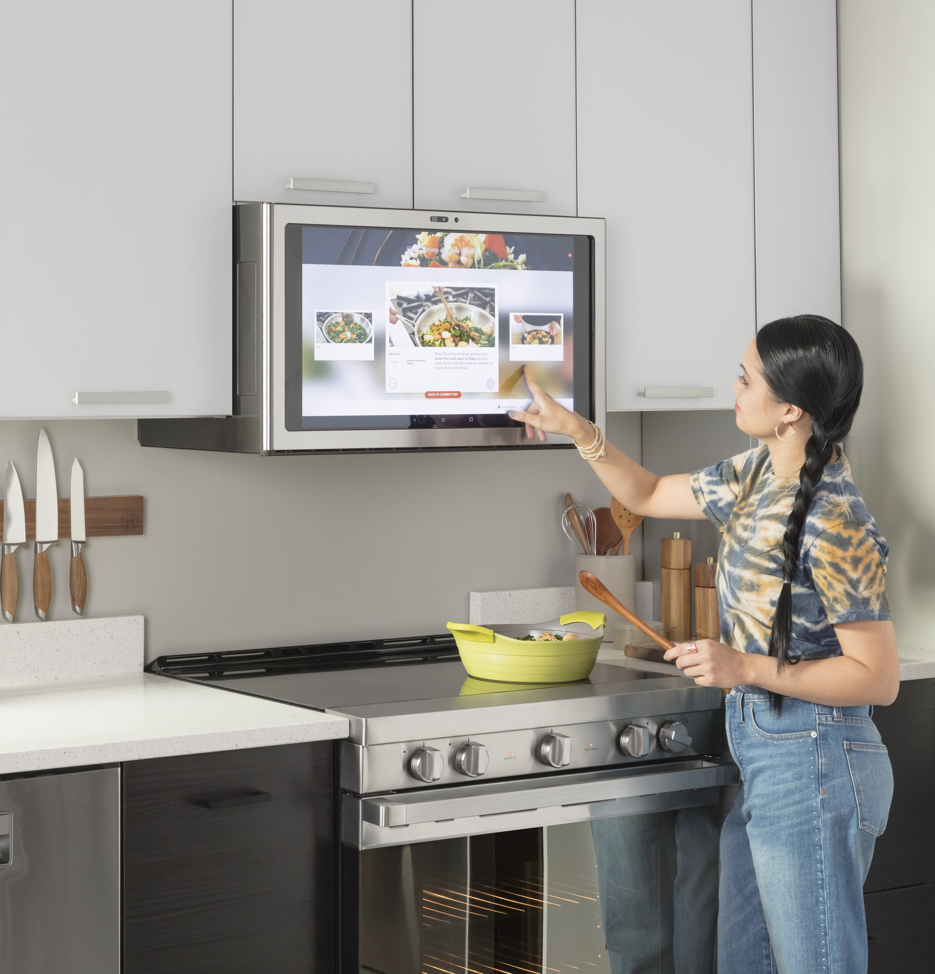 Kitchen Hub UVH13012MSS