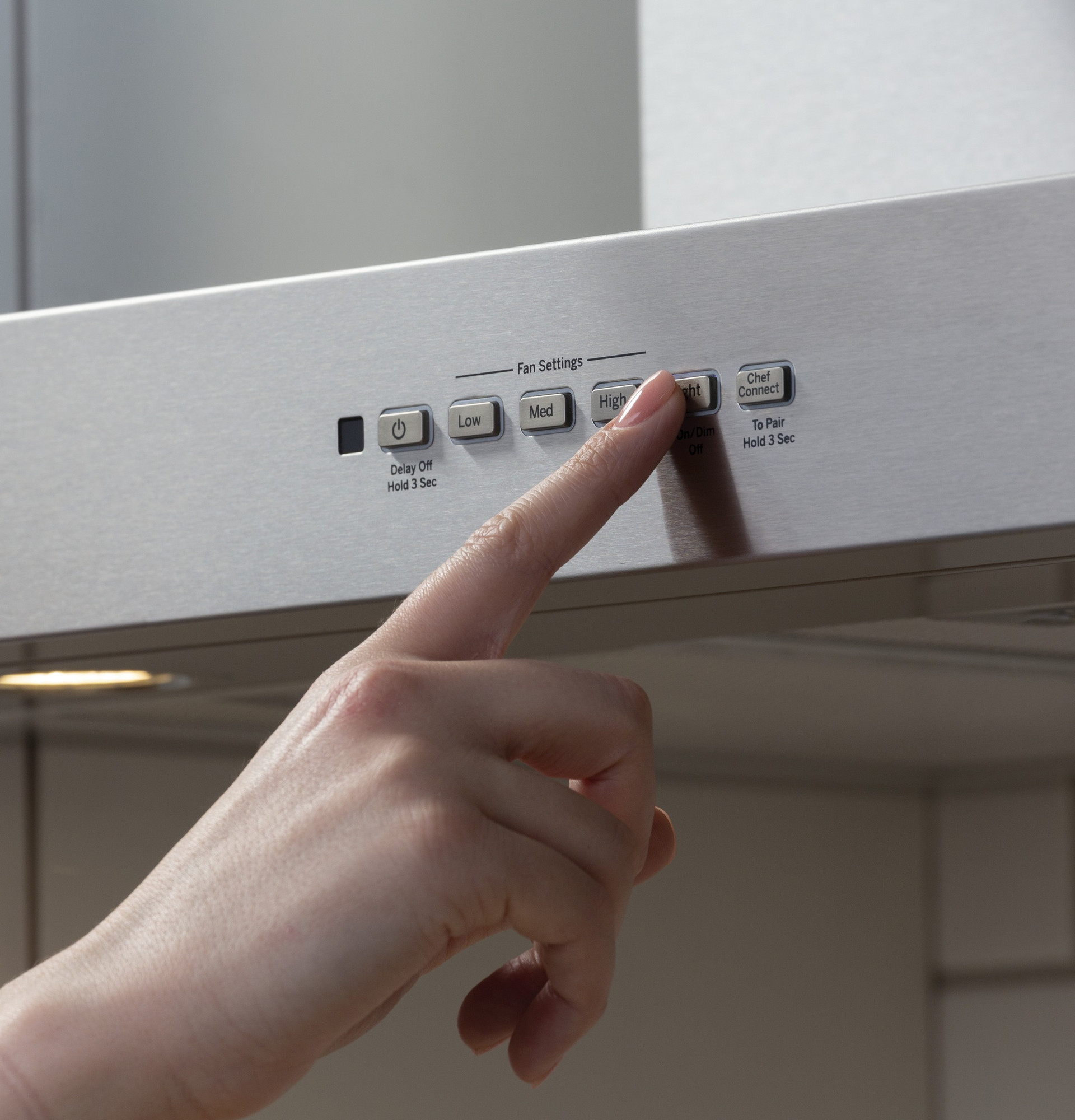 30” Designer Wall Mount Hood w/ Dimmable LED Lighting UVW8301SLSS