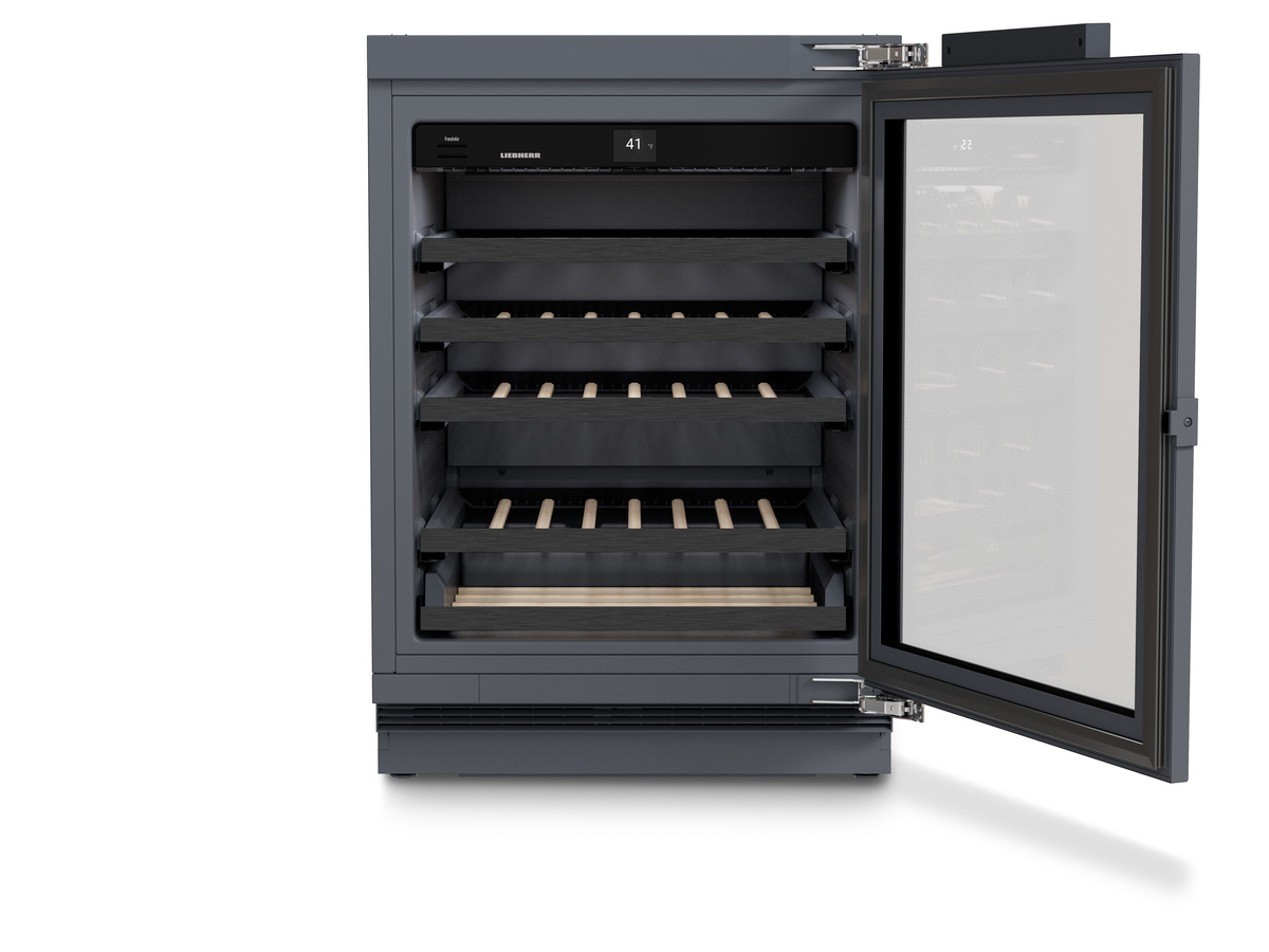 Wine fridge suitable for undercounter installation for wine tempering, Right Hinged UW3710