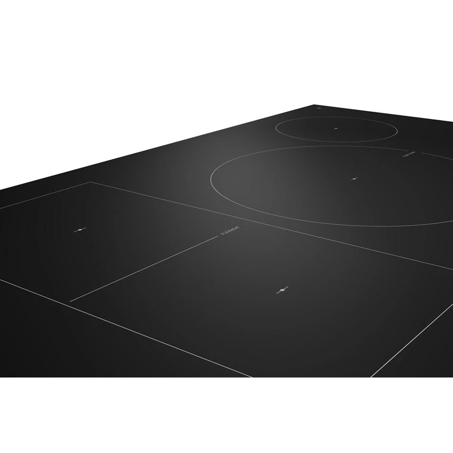 30" Intelligent Induction Cooktop with Temp Cook™ Technology and WipeClean™ Coating WCIT7530SS