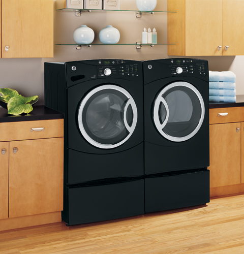 3.5 DOE Cu. Ft. Capacity Frontload Washer with Stainless Steel Basket WCVH6800JBB