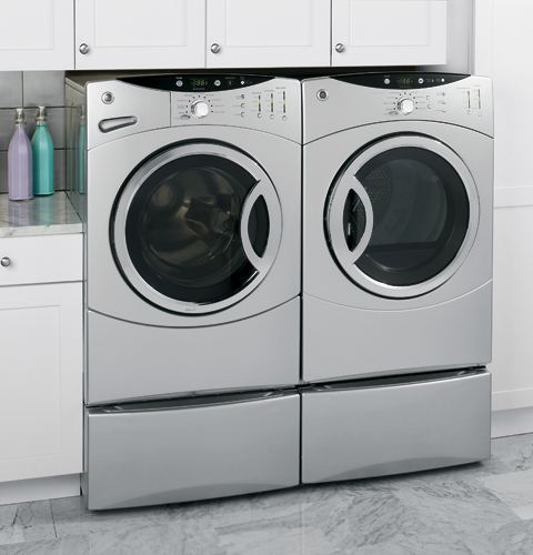 3.5 DOE Cu. Ft. Capacity Frontload Washer with Stainless Steel Basket WCVH6800JMS