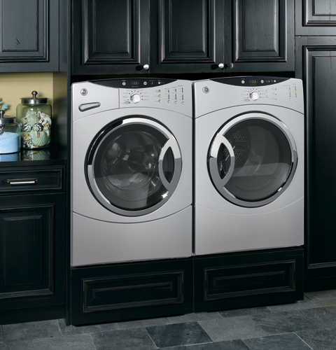 3.5 DOE Cu. Ft. Capacity Frontload Washer with Stainless Steel Basket WCVH6800JMS