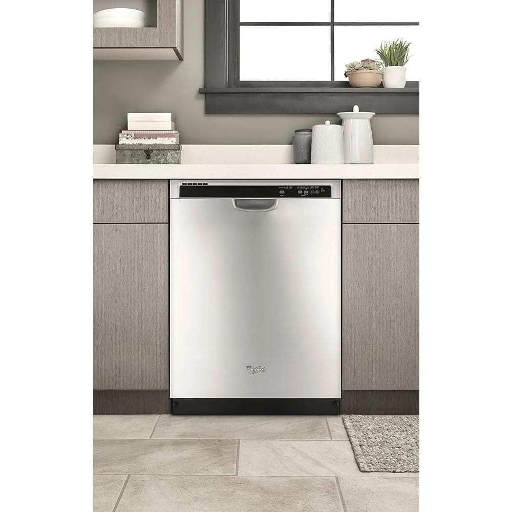 ENERGY STAR® certified dishwasher with 1-Hour Wash cycle WDF520PADM