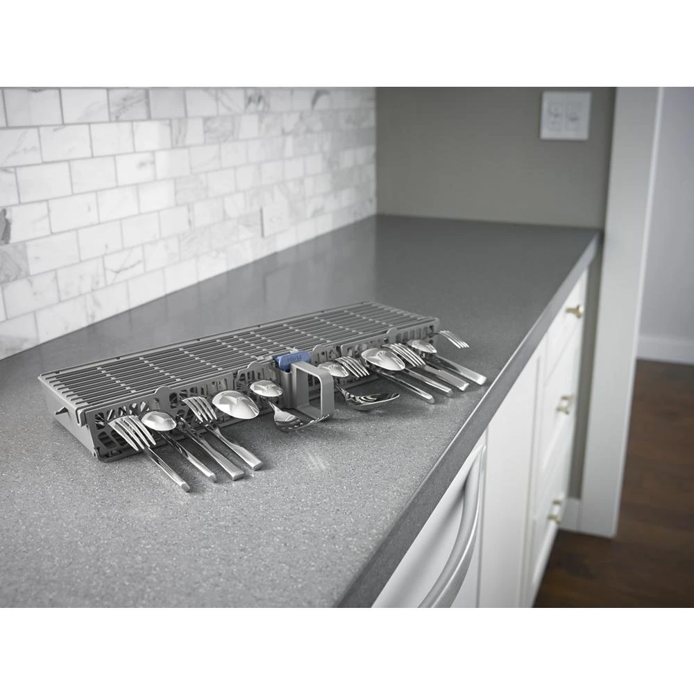 ENERGY STAR® certified dishwasher with 1-Hour Wash cycle WDF520PADM