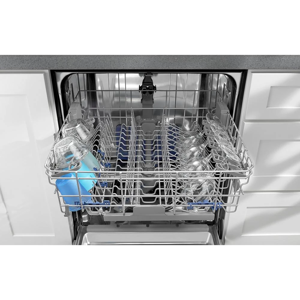 ENERGY STAR® certified dishwasher with 1-Hour Wash cycle WDF520PADM