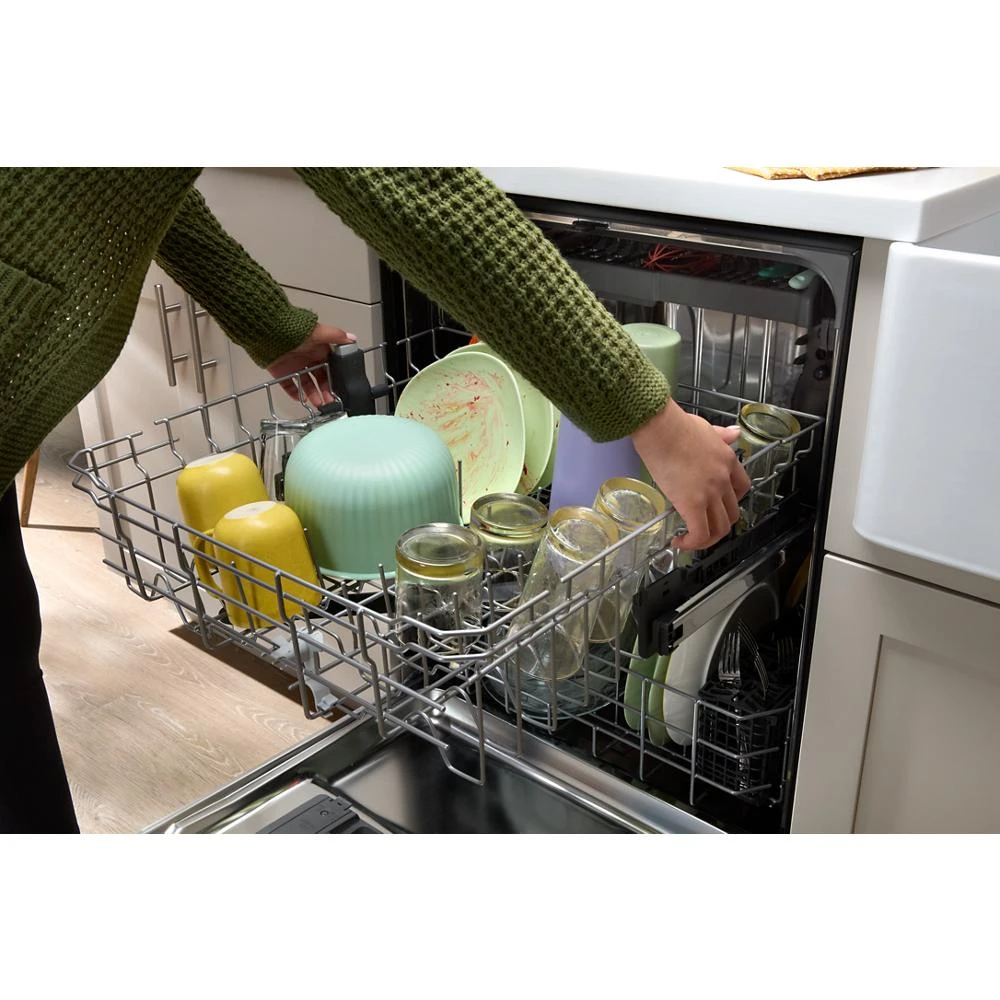 24” Stainless Steel Dishwasher with AI Intelligent Wash - 47 dBA WDT750SAKZ