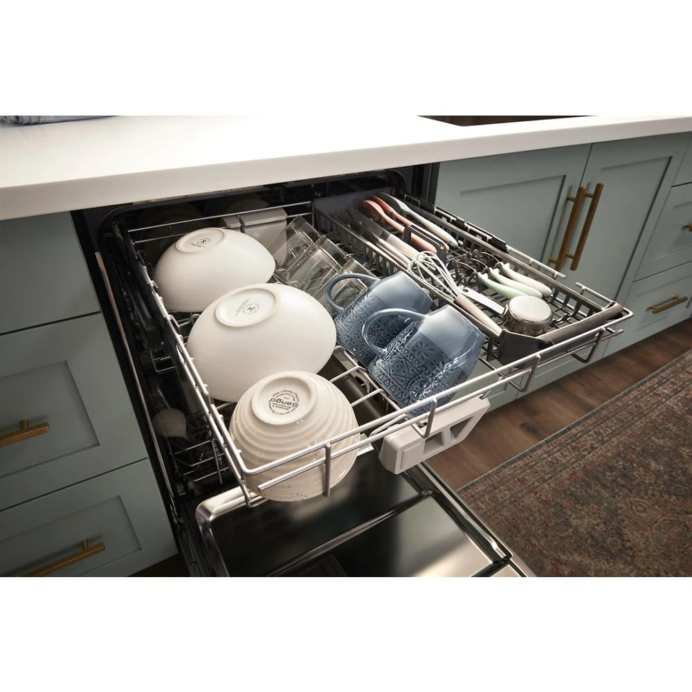Fingerprint Resistant Dishwasher with 3rd Rack & Large Capacity WDT970SAKZ