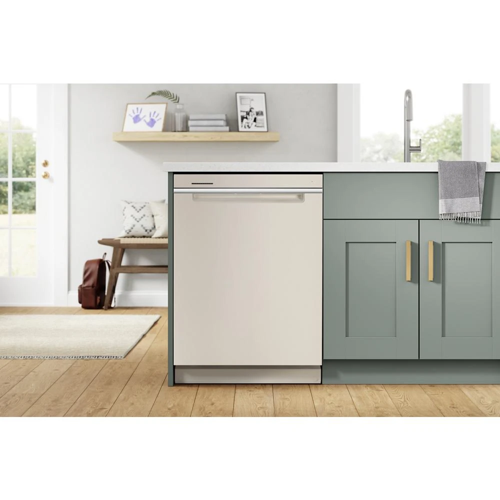 Large Capacity Dishwasher with 3rd Rack WDTA50SAKT