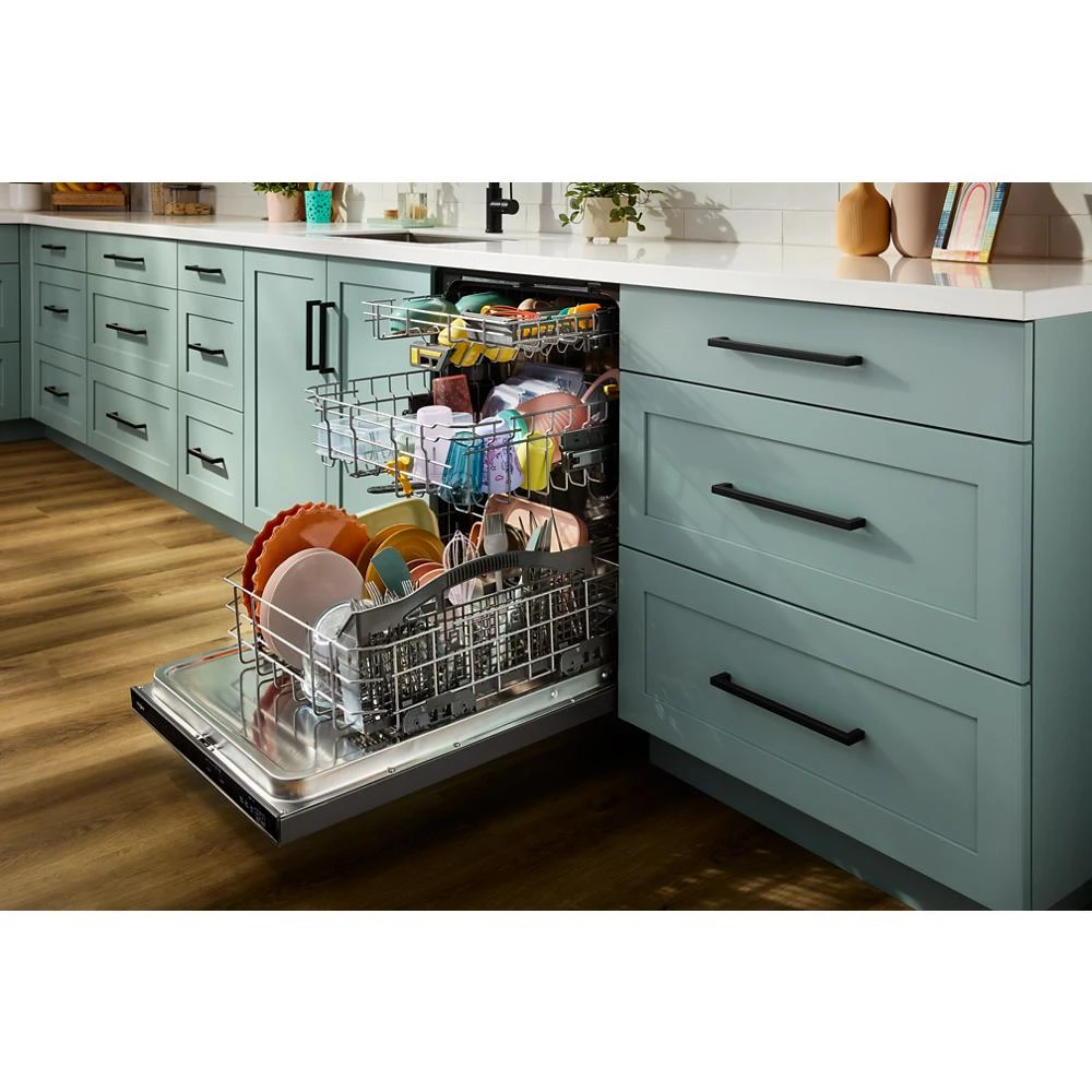 24-Inch Top Control Dishwasher with Total Coverage Wash and Auto Open Air Dry in Fingerprint Resistant Stainless Steel WDTS8024SV