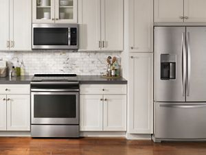 4.8 cu. ft. Guided Electric Front Control Range With The Easy-Wipe Ceramic Glass Cooktop WEE510S0FS