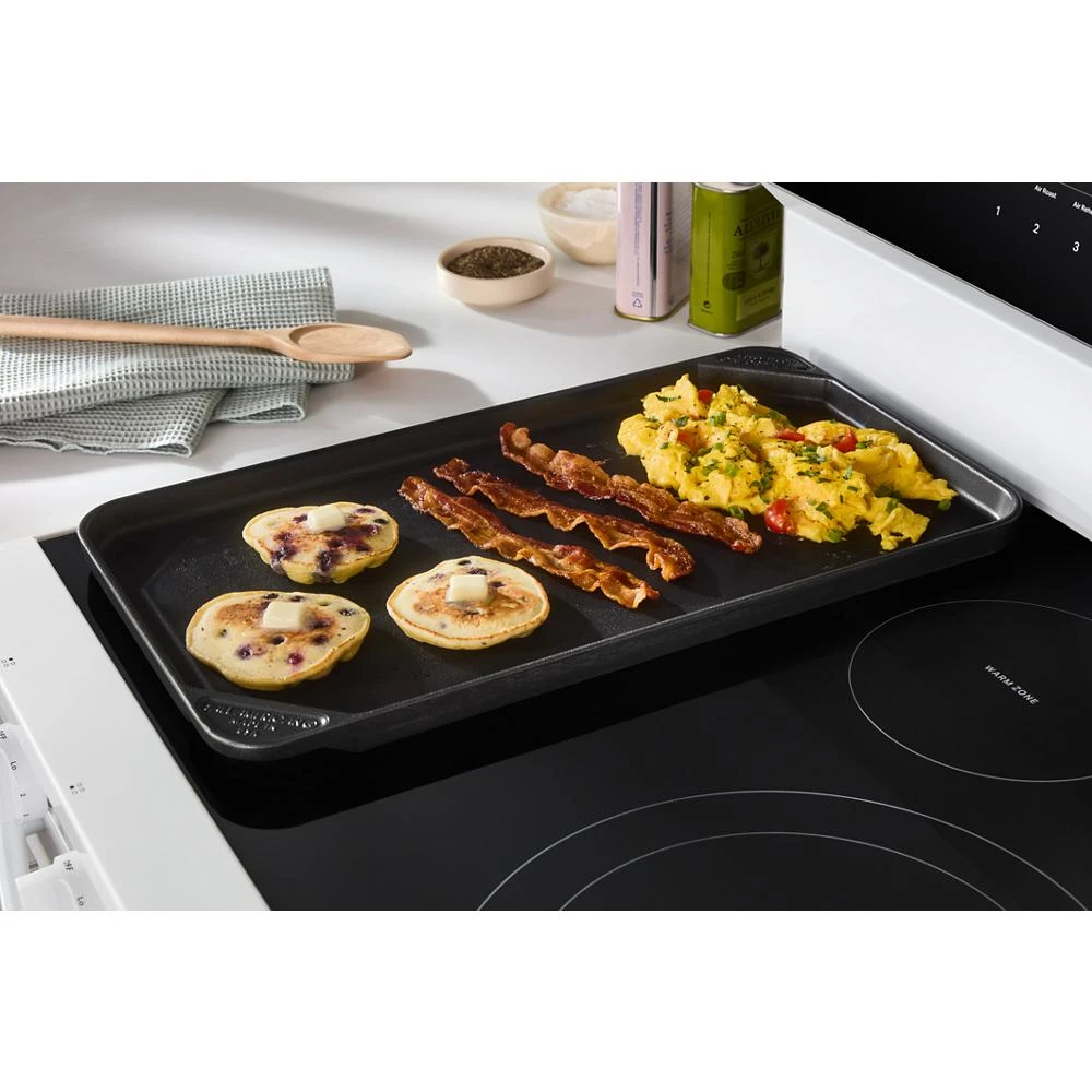 30-inch Electric Smart Range with Air Cooking Technology, No Preheat Air Fry, High Speed Preheat Oven, WipeClean™ Coating, and Steam/Self Clean WFES7530RW