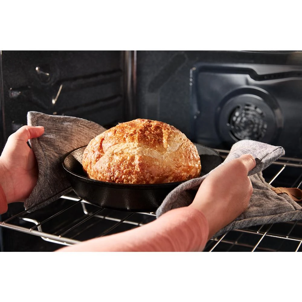 30-inch Electric Smart Range with Air Cooking Technology, No Preheat Air Fry, High Speed Preheat Oven, WipeClean™ Coating, and Steam/Self Clean WFES7530RW