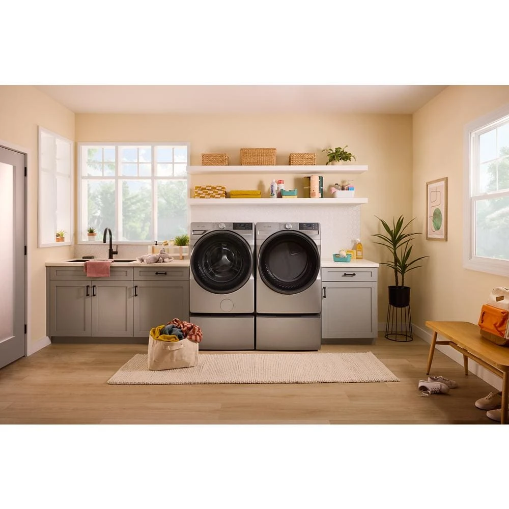 4.5 cu. ft. Smart Front Load ENERGY STAR® Washer with FreshFlow™ Vent System WFW5720RR
