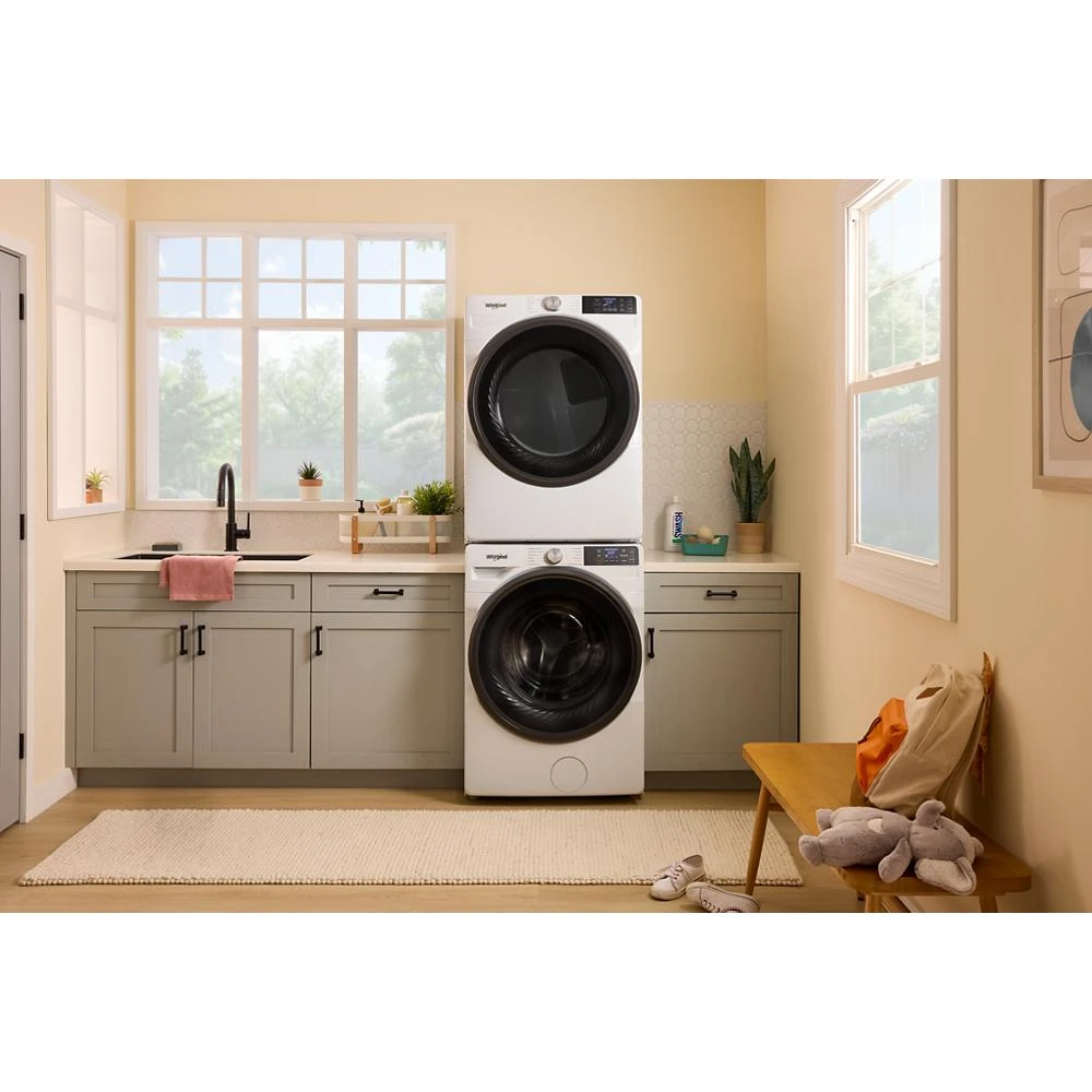 4.5 cu. ft. Smart Front Load ENERGY STAR® Washer with FreshFlow™ Vent System WFW5720RU