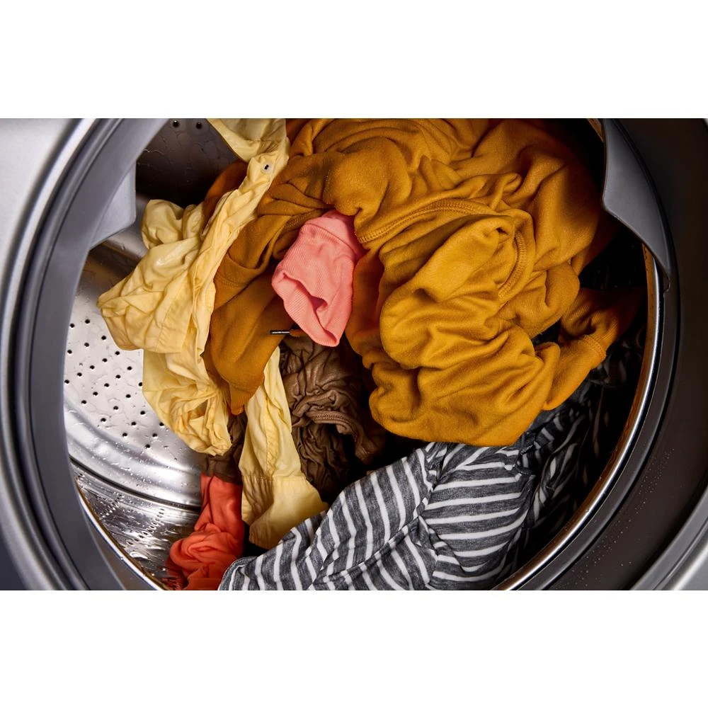 5.0 cu. ft. Smart Front Load ENERGY STAR® Washer with the FreshFlow™ Vent System WFW6720RR