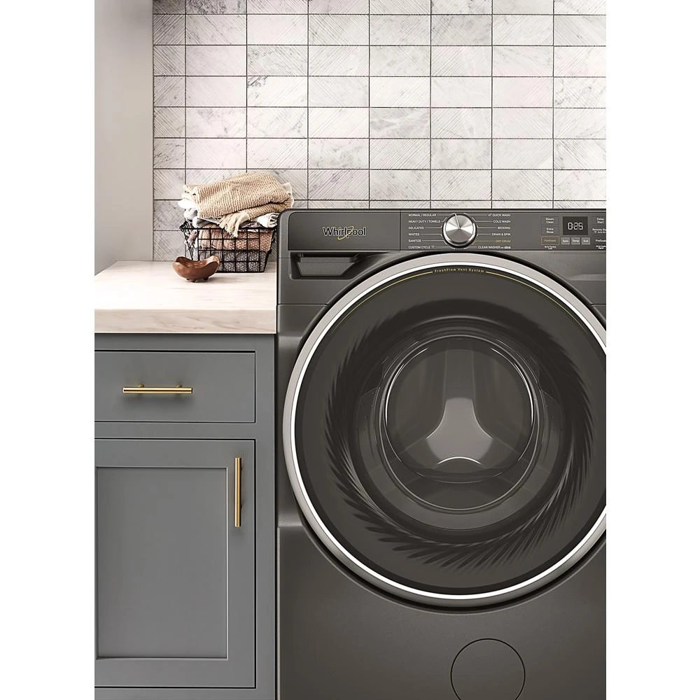 5.0 cu. ft. Smart Front Load ENERGY STAR® Washer with the FreshFlow™ Vent System WFW6720RU