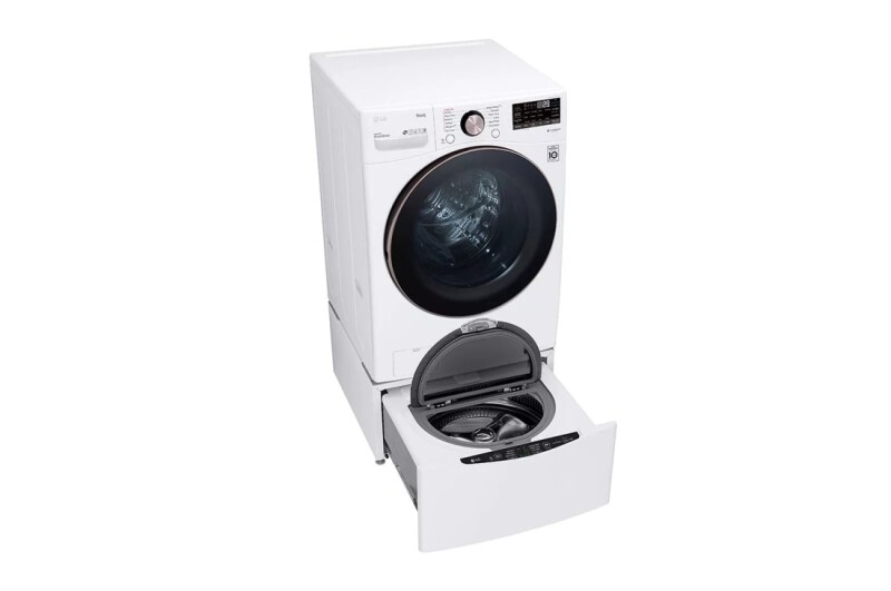 4.5 cu. ft. Ultra Large Capacity Smart wi-fi Enabled Front Load Washer with TurboWash™ 360° and Built-In Intelligence WM4000HWA