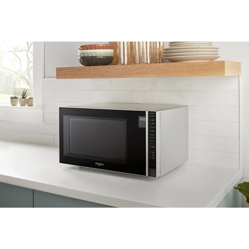 1.1 Cu. Ft. Capacity Countertop Microwave with 900 Watt Cooking Power WMC30311LD