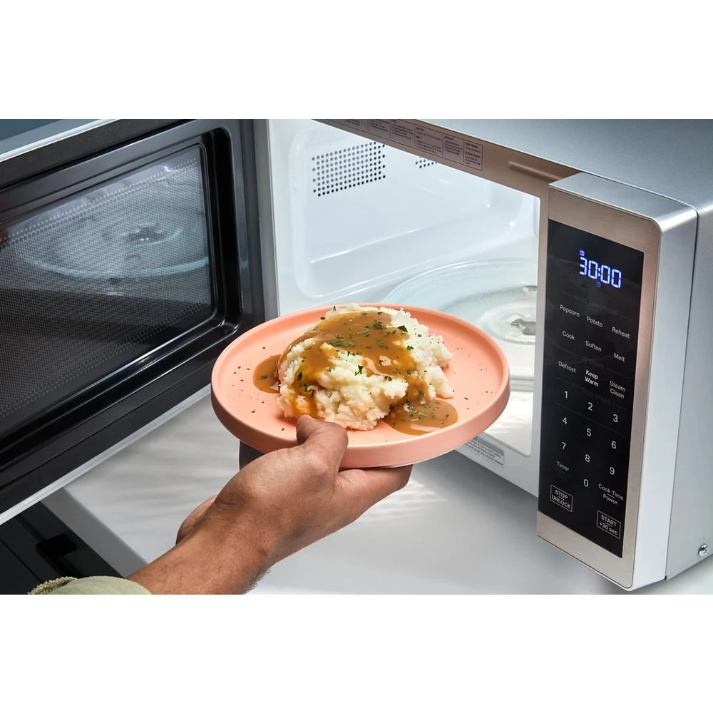 0.7 cu. ft. White Countertop Microwave With Steam Clean - 700 watt WMCS3018RW