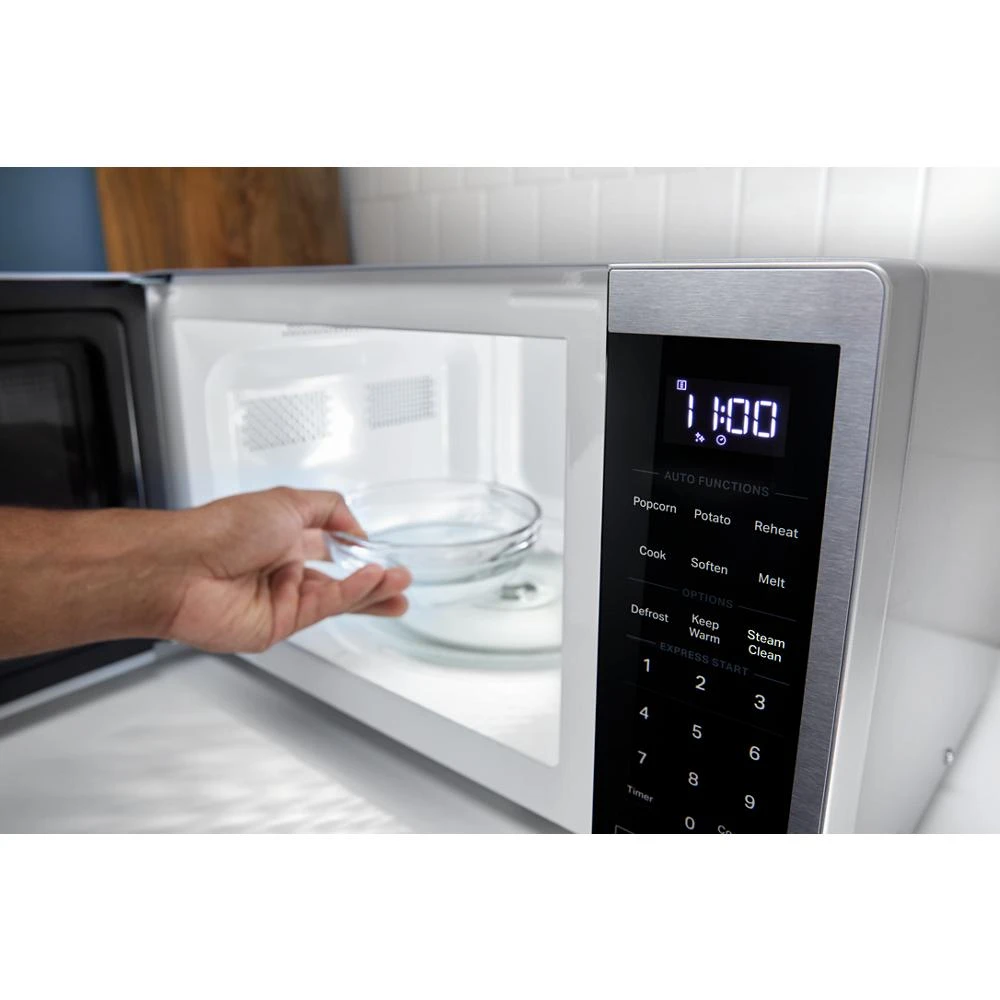 0.9 cu. ft. Stainless Steel Countertop Microwave With Steam Clean - 900 watt WMCS3019RS