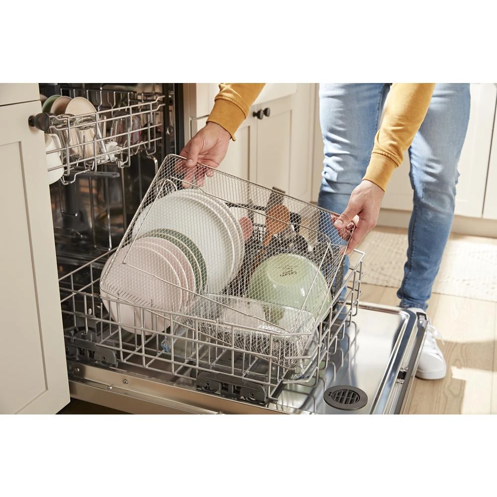 4.3 Cu. Ft. Single Wall Oven with Air Fry When Connected WOES5027LZ