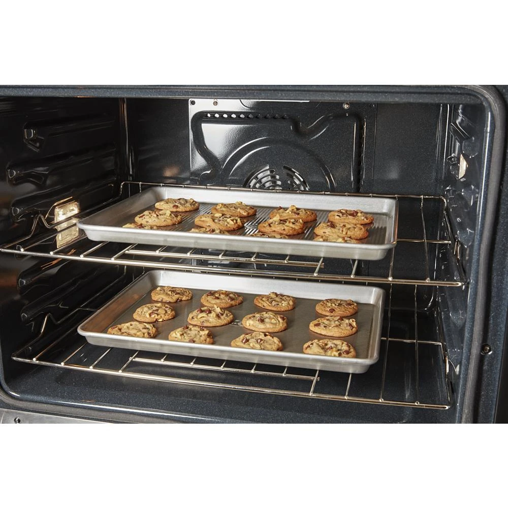 30-Inch Single Wall Oven with Air Fry When Connected - 5.0 Cu. Ft. WOES5030LB