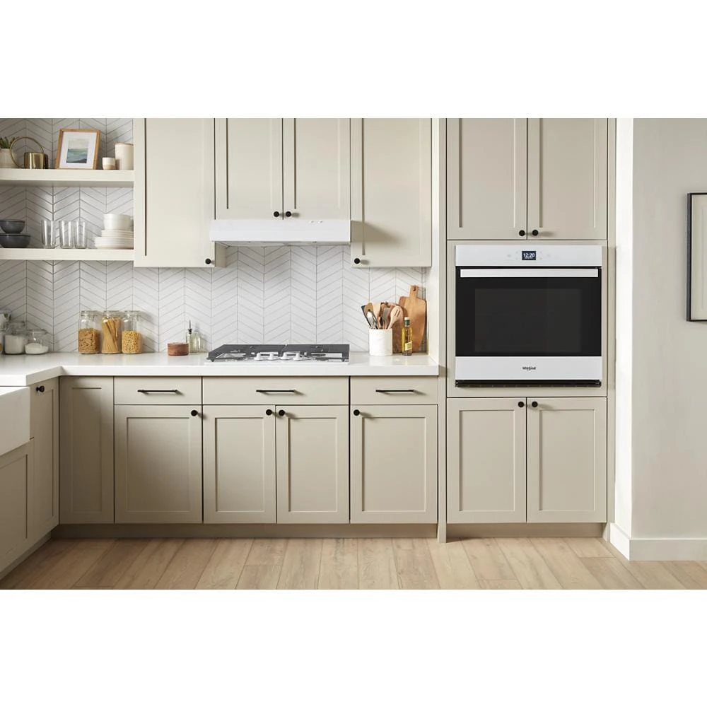 30-Inch Single Wall Oven with Air Fry When Connected - 5.0 Cu. Ft. WOES5030LW